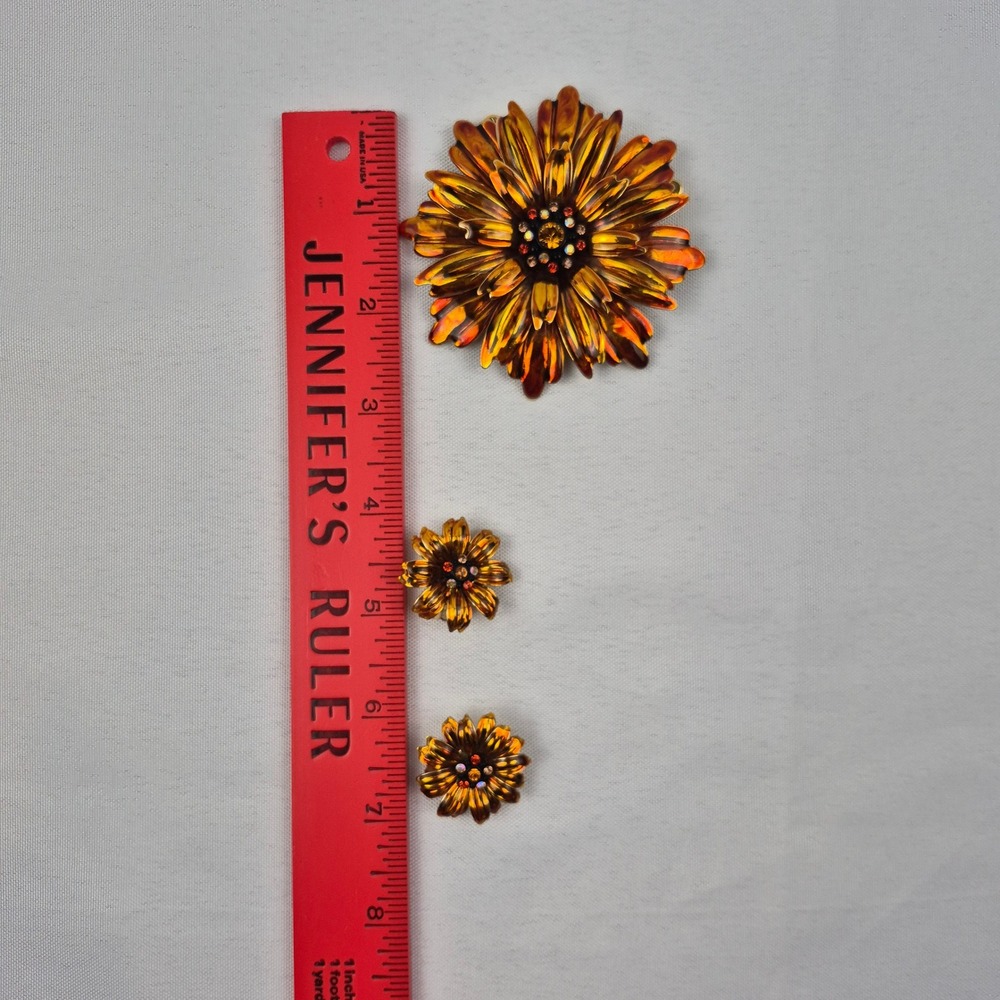 Joan Rivers Vtg 90s Orange Chrysanthemum Brooch & Clip Earrings Rhinestone - Picture 9 of 10